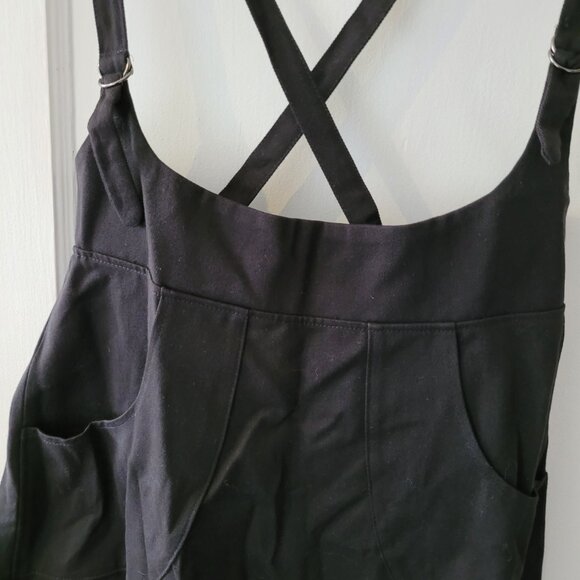 Love to love you black denim skater skirt with over the shoulder straps, size L - Picture 2 of 3